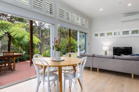 Studio By The Bay :: Jervis Bay Rentals - Nambucca Heads Accommodation 4