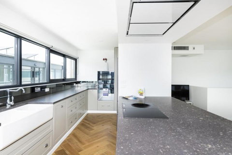 Accommodate Canberra Warehouse - Nambucca Heads Accommodation 2
