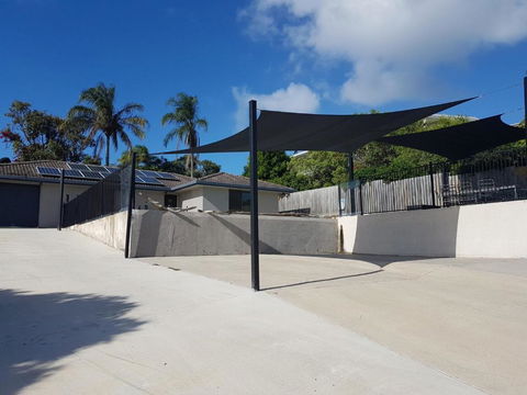 13 Coora Court Sleeps 6 Pool Air Con Pets - Nambucca Heads Accommodation 4