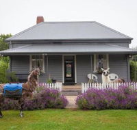 Domino House - Nambucca Heads Accommodation