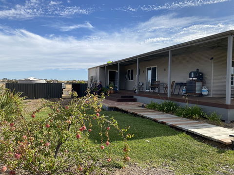 The Mains Guest House - Nambucca Heads Accommodation 1