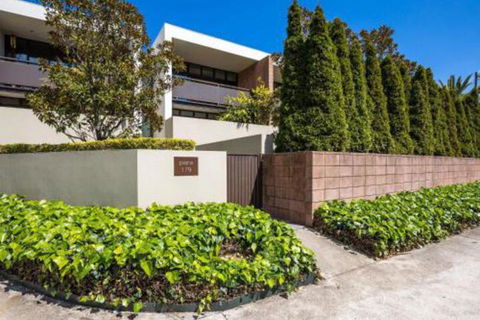 Piana Apartment Two :: Jervis Bay Rentals - Nambucca Heads Accommodation 0