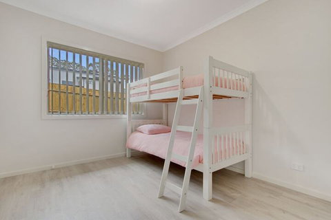 V & V Family Dream Away - Nambucca Heads Accommodation 5