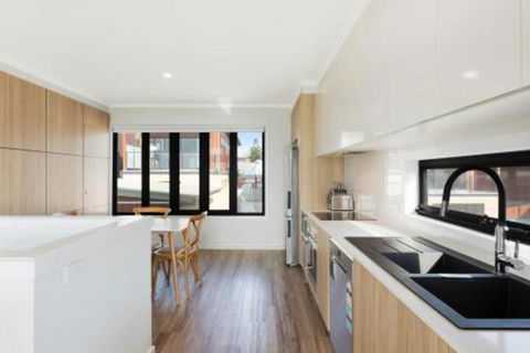 The Shore Break Eden - Nambucca Heads Accommodation 4