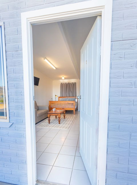 Penneshaw Beach Stay - Nambucca Heads Accommodation 6