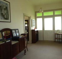 Claremont Farmhouse - Nambucca Heads Accommodation