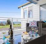 Bay Views panoramic Jervis Bay views - Nambucca Heads Accommodation