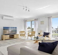 Culburra Beach Retreat close to two beaches - Nambucca Heads Accommodation