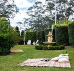 Old Mansfield Loft gardens gazebo  getaways - Nambucca Heads Accommodation