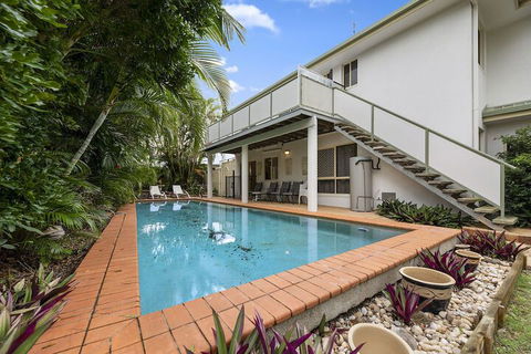 Fabulous Pet Friendly Family Home - 3 Carribean Court - Nambucca Heads Accommodation 1