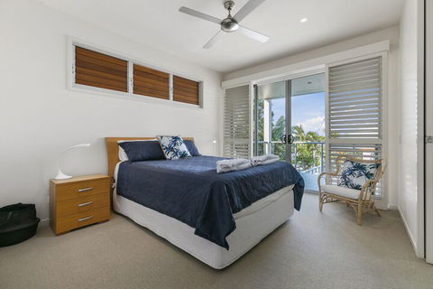 Sunshine Beach Self Contained Unit Beach Views Unit 2 Elouera 44 Elanda Street - Nambucca Heads Accommodation 2