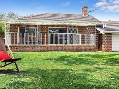 Fern Way Beach House 70m To Beach - Nambucca Heads Accommodation 5