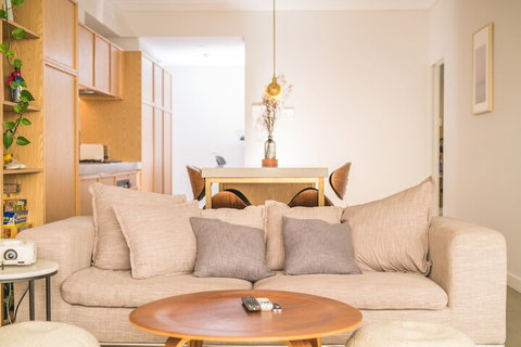 Inner City Penthouse With Private Rooftop - Nambucca Heads Accommodation 4