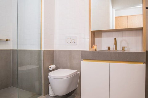 Inner City Penthouse With Private Rooftop - Nambucca Heads Accommodation 3