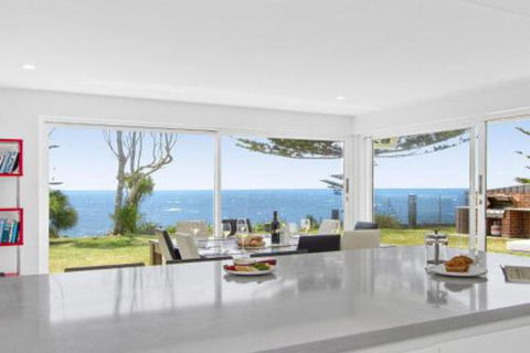 Karelda Absolute Waterfront Pet Friendly Property - Nambucca Heads Accommodation 3