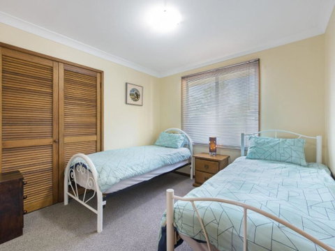 Buckland St. 29 Mollymook - Nambucca Heads Accommodation 5