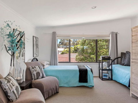 Carroll Ave 85 Mollymook - Nambucca Heads Accommodation 4