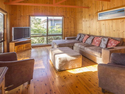 Centre Street 10 Lake Tabourie - Nambucca Heads Accommodation 5