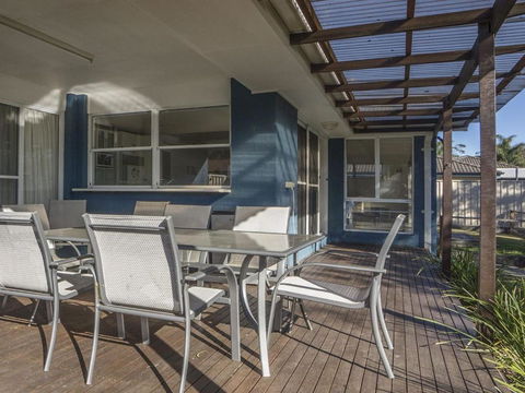 Conley Ave 8 Pet Friendly OUTSIDE Only - Nambucca Heads Accommodation 5