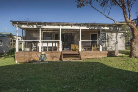 Lockhart Ave 76 - Nambucca Heads Accommodation 0