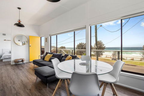 Mitchell Pde 31 Mollymook - Nambucca Heads Accommodation 5