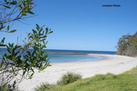 Mitchell Pde 71 Mollymook - Nambucca Heads Accommodation 0