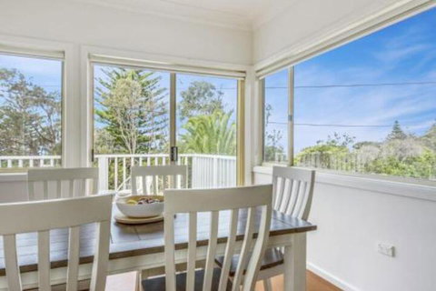 Mitchell Pde 71 Mollymook - Nambucca Heads Accommodation 6
