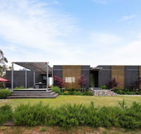 Ridge House - Nambucca Heads Accommodation