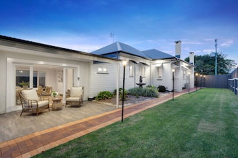 Nell's Place - Nambucca Heads Accommodation 0