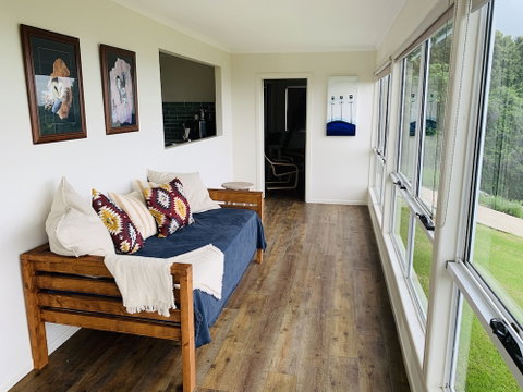 Silent Hope Cottage - Nambucca Heads Accommodation 0