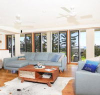 Shores Pet Friendly 1 Min Walk to Beach - Nambucca Heads Accommodation