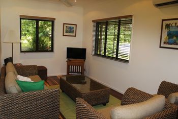 Yamacutta House - Nambucca Heads Accommodation 2