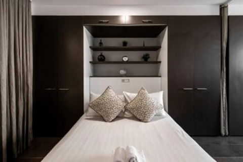 Modern Studio In Heart Of Lively Chapel Street - Nambucca Heads Accommodation 6