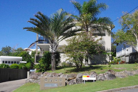 Unit 2 At 4 Pelican Street, Peregian Beach, Noosa Area - Nambucca Heads Accommodation 1