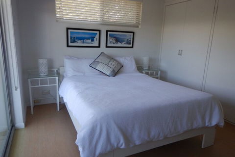 Unit 2 At 4 Pelican Street, Peregian Beach, Noosa Area - Nambucca Heads Accommodation 5