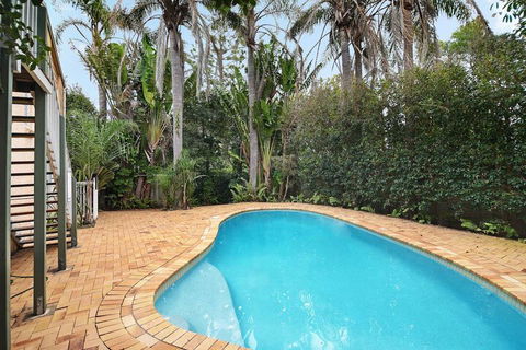 Beach Affair - 10 Callitris Crescent - Nambucca Heads Accommodation 1