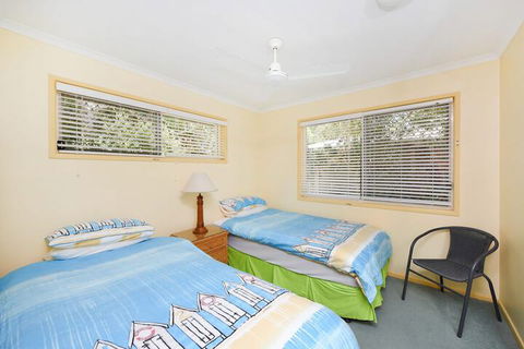 Sunbright 2/5 Petrel Street - Nambucca Heads Accommodation 4
