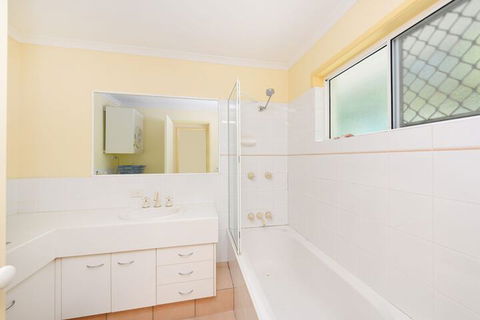 Sunbright 2/5 Petrel Street - Nambucca Heads Accommodation 5