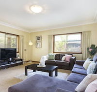 South Coast Getaway House Sleeping 8 Guests - Nambucca Heads Accommodation