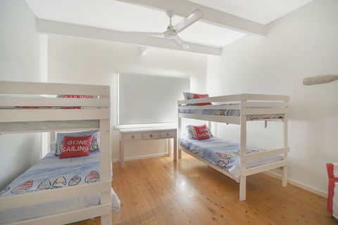 Peregian Beach House - 2/22 Avocet Parade - Nambucca Heads Accommodation 5