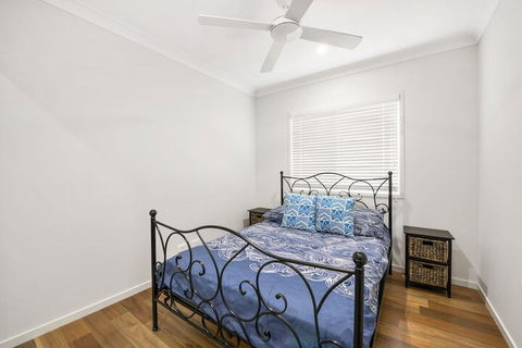 Pet Friendly, New House Peregian Breeze Drive, Peregian Beach - Nambucca Heads Accommodation 4