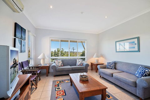 Jacana Sands 2 - 2/26 Jacana Street - Nambucca Heads Accommodation 3