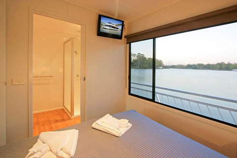 All Seasons Houseboats - Nambucca Heads Accommodation 1