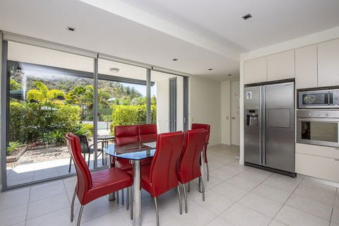 Blue On Blue Apartment 1015 - Nambucca Heads Accommodation 4