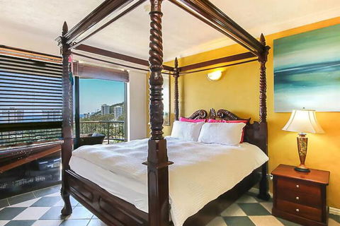 Spacious 2 Bedroom Apartment With Panoramic Views - Nambucca Heads Accommodation 6