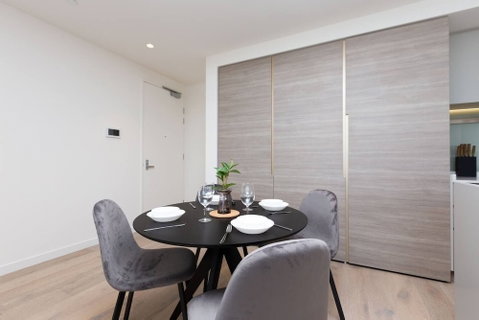 The Lively City 2bed 2 Bath APT @footscray - Nambucca Heads Accommodation 5