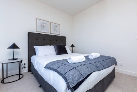 The Lively City 2bed 2 Bath APT @footscray - Nambucca Heads Accommodation 1