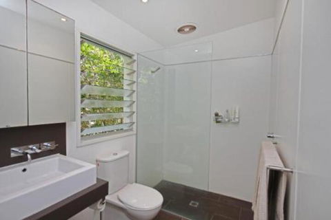 13 Ann Street Coolum Beach Pet Friendly Linen Included - Nambucca Heads Accommodation 4