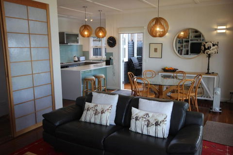 SEA URCHIN - Nambucca Heads Accommodation 2