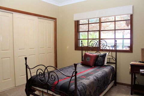 SERENITY - Nambucca Heads Accommodation 1
